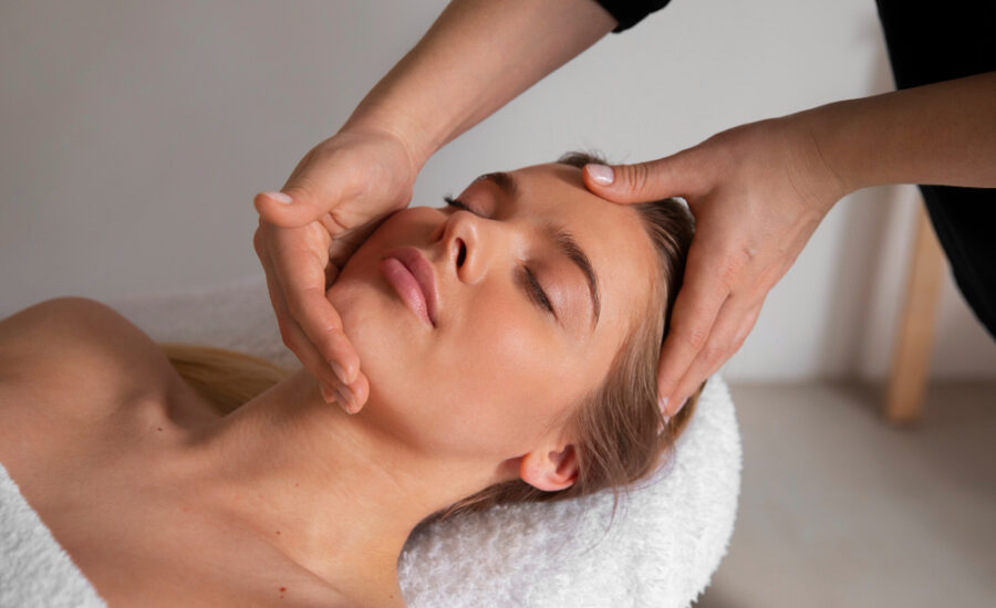 unstress christina cosmetique soin visage apaisant peau stress rougeurs reactive le verdun cannes